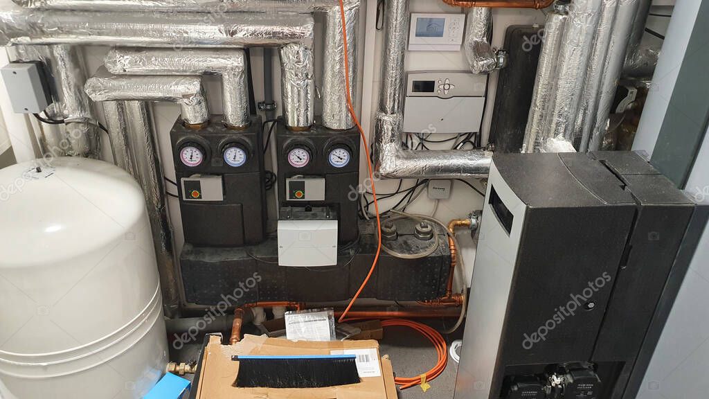 Quadretto di comando per impianto solare termico integrato all’impianto elettrico